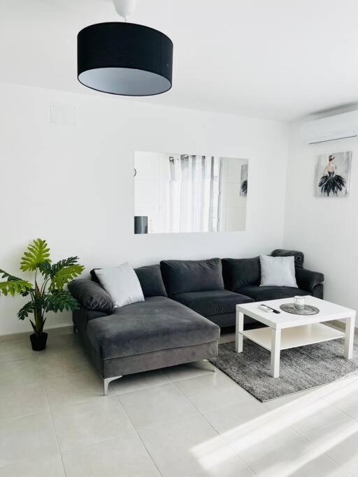 Maison 4 Personnes Avec Jacuzzi مارينيان المظهر الخارجي الصورة